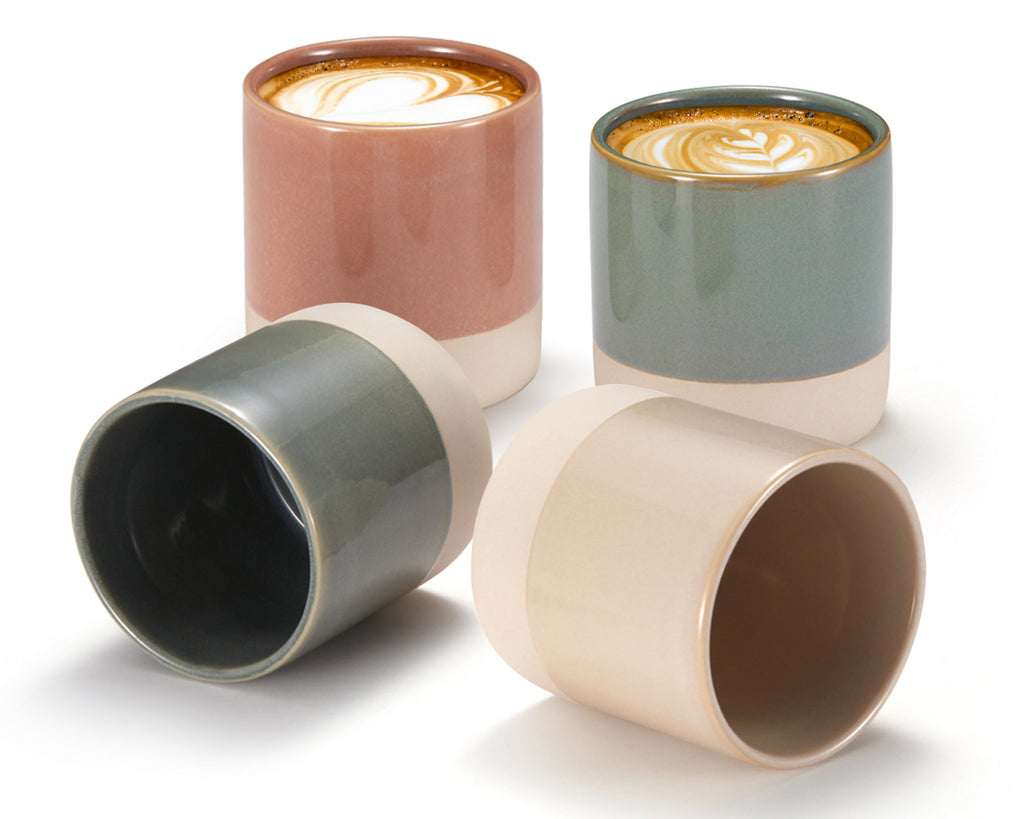 PIPPA  Latte/Multicolor A Creative Barista Devises Method for Pouring Rainbow Foam Lattes